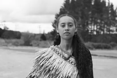 Kua tau kē te kaupapa, mahia te mahi.